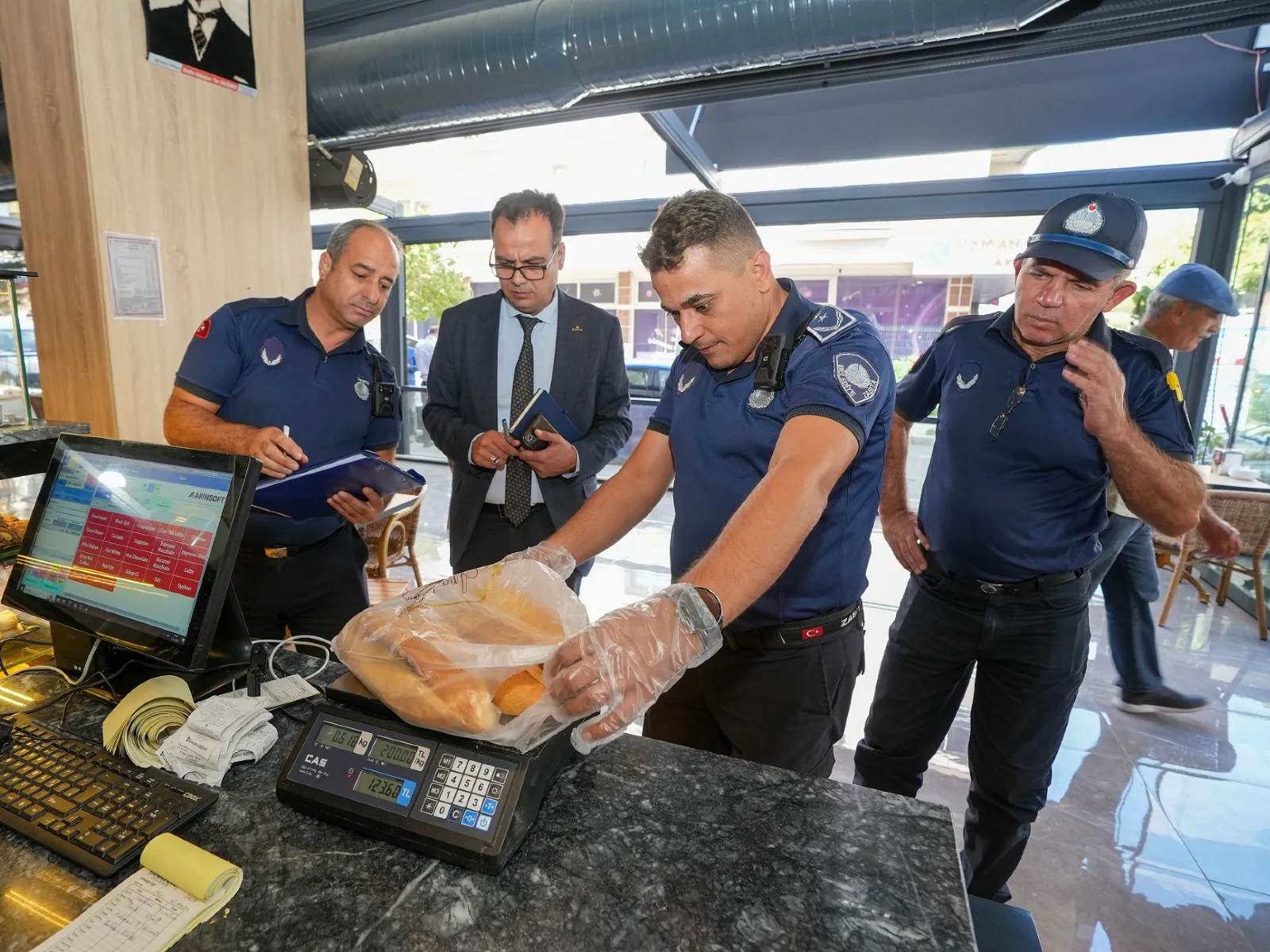 Gaziemir Belediyesi'nden fırınlarda sıkı denetim