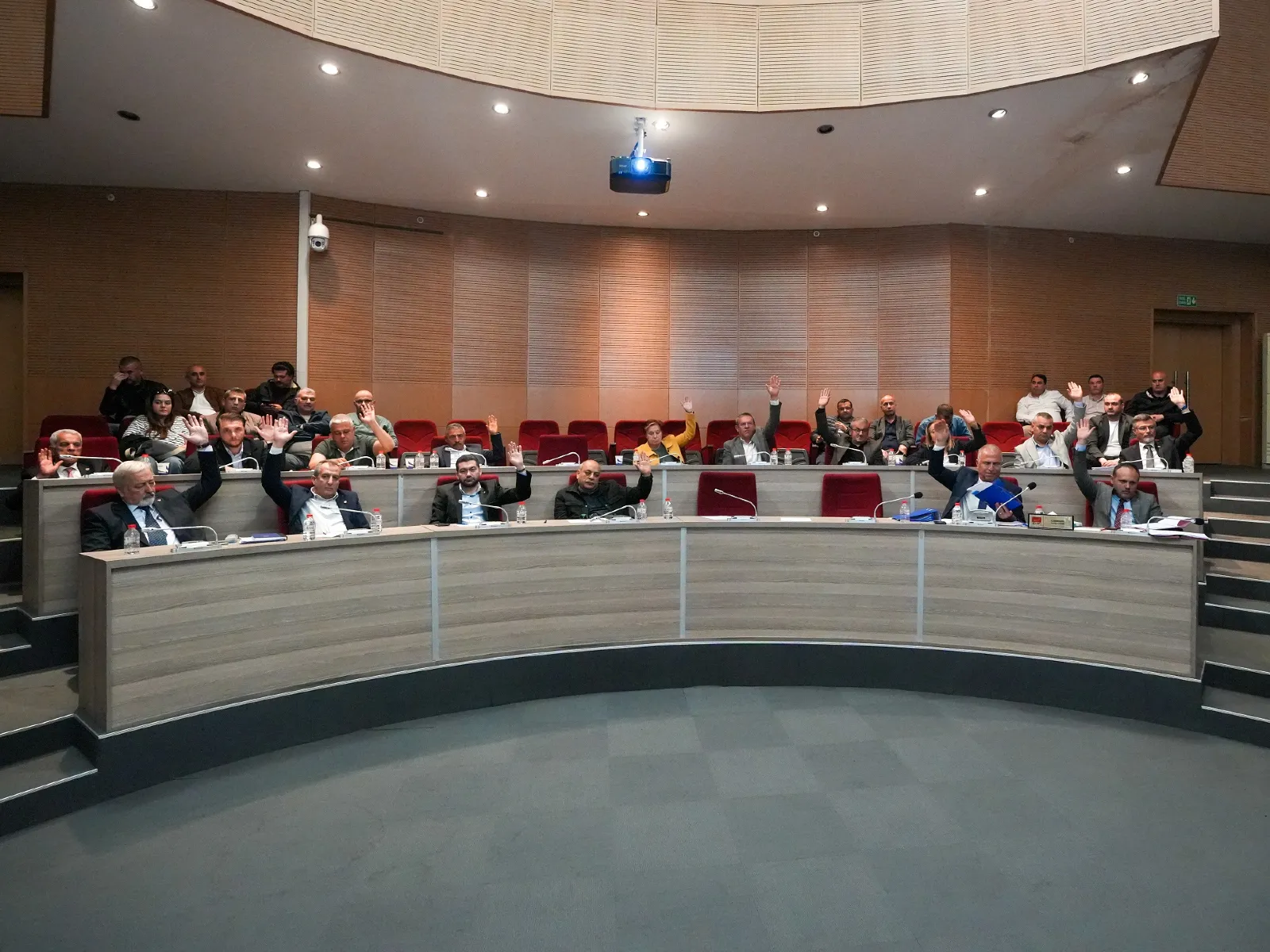 Başkan Işık: “Gaziemir’in tek bir kuruşunu heba etmeyeceğiz”