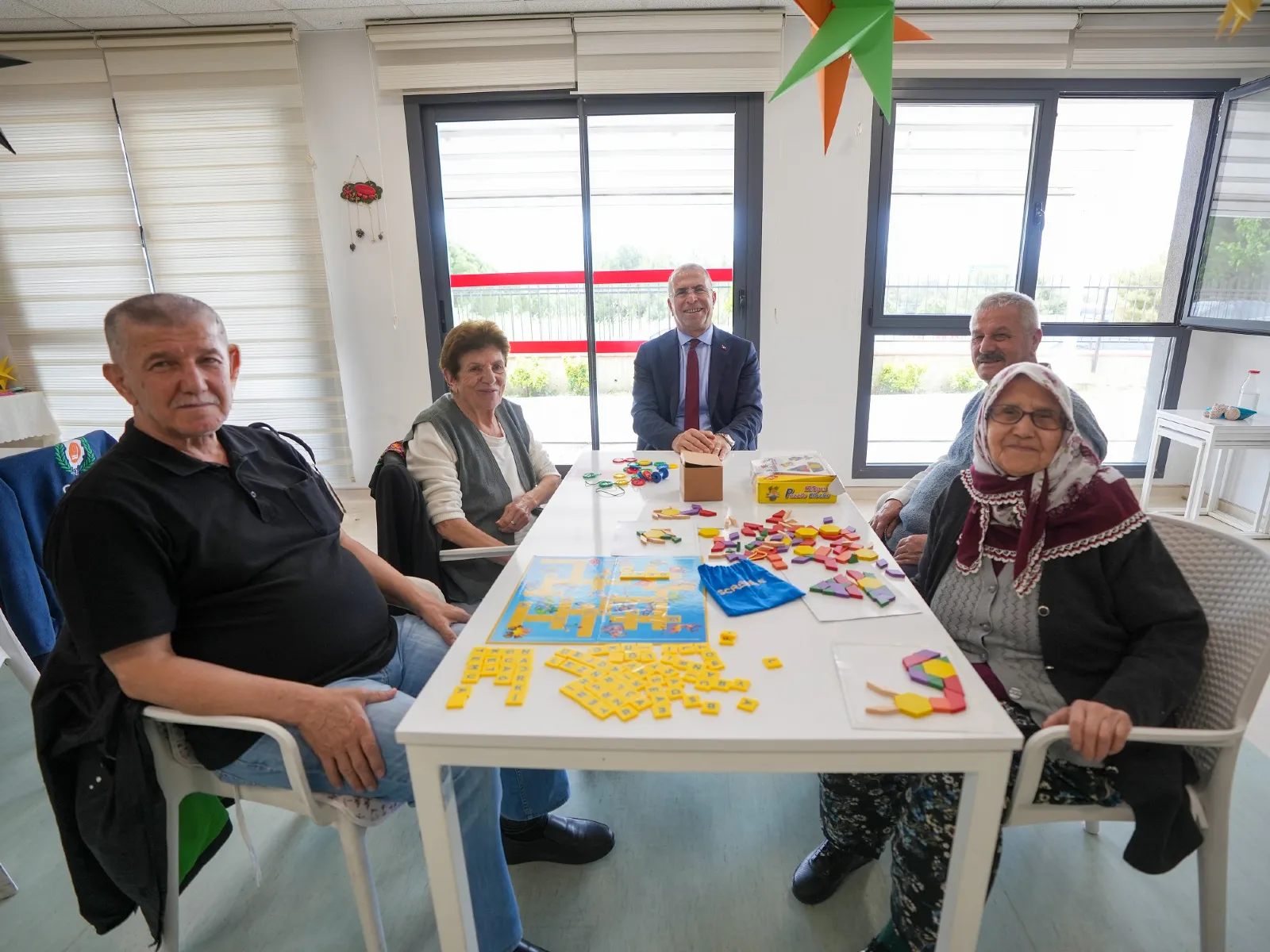 Gaziemir Belediyesi’nden alzheimer hastalarına tam destek